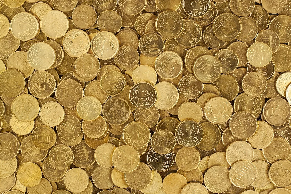 Les 3 erreurs qui font exploser votre budget signalétique
